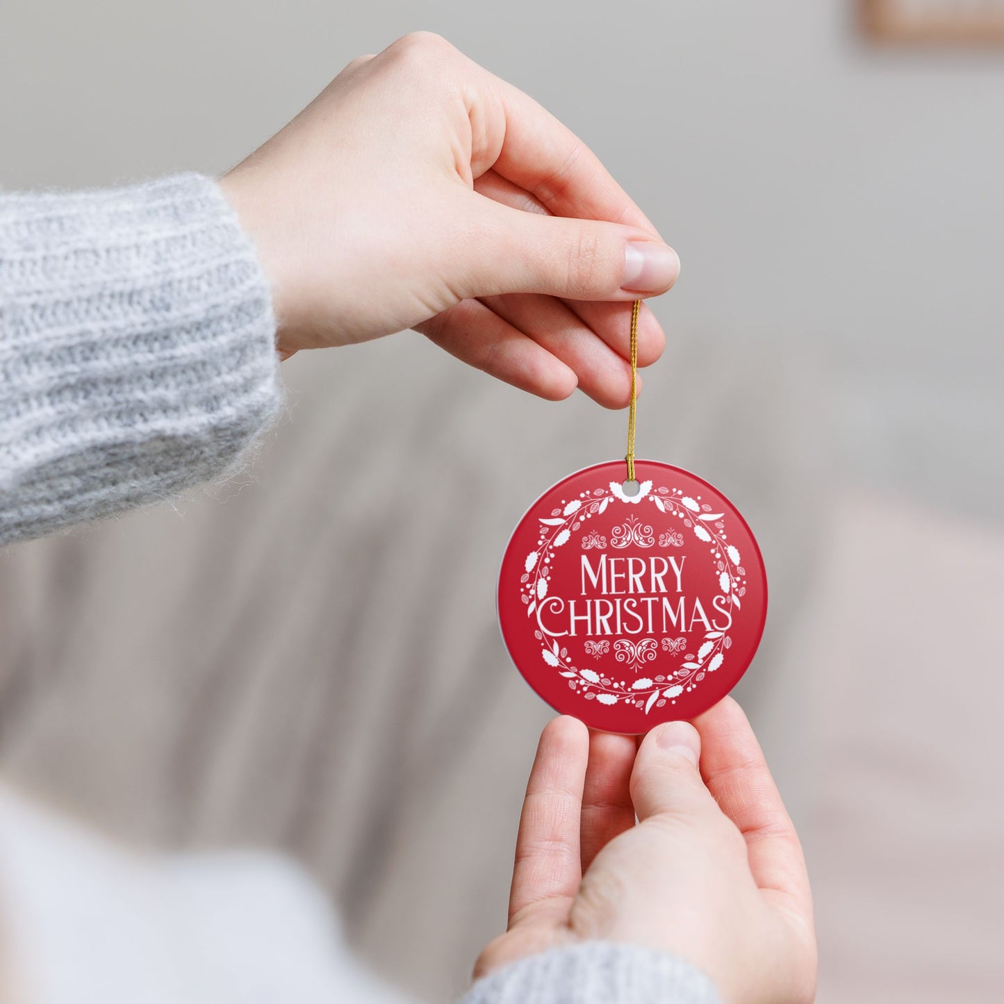 Merry Christmas Ceramic Ornament – Elegant Holiday Décor with Gold Hanging String, Round Glossy Red Wreath Design, Ideal for Tree, Mantel, or Gift
