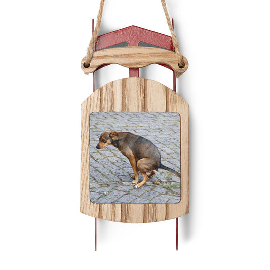 Pooping Dog Sled-Shaped Ornament – Hilarious Christmas Decor – Perfect for Gifting, Stocking Stuffers, and Holiday Fun (Available in 1pc, 5pcs, 10pcs, and 20pcs)