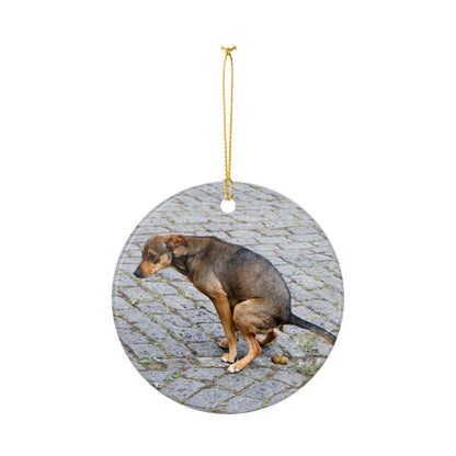 Funny Pooping Dog Ceramic Ornament – Quirky Holiday Décor for Dog Lovers, Single Pack, White Ceramic with Gold Hanging String
