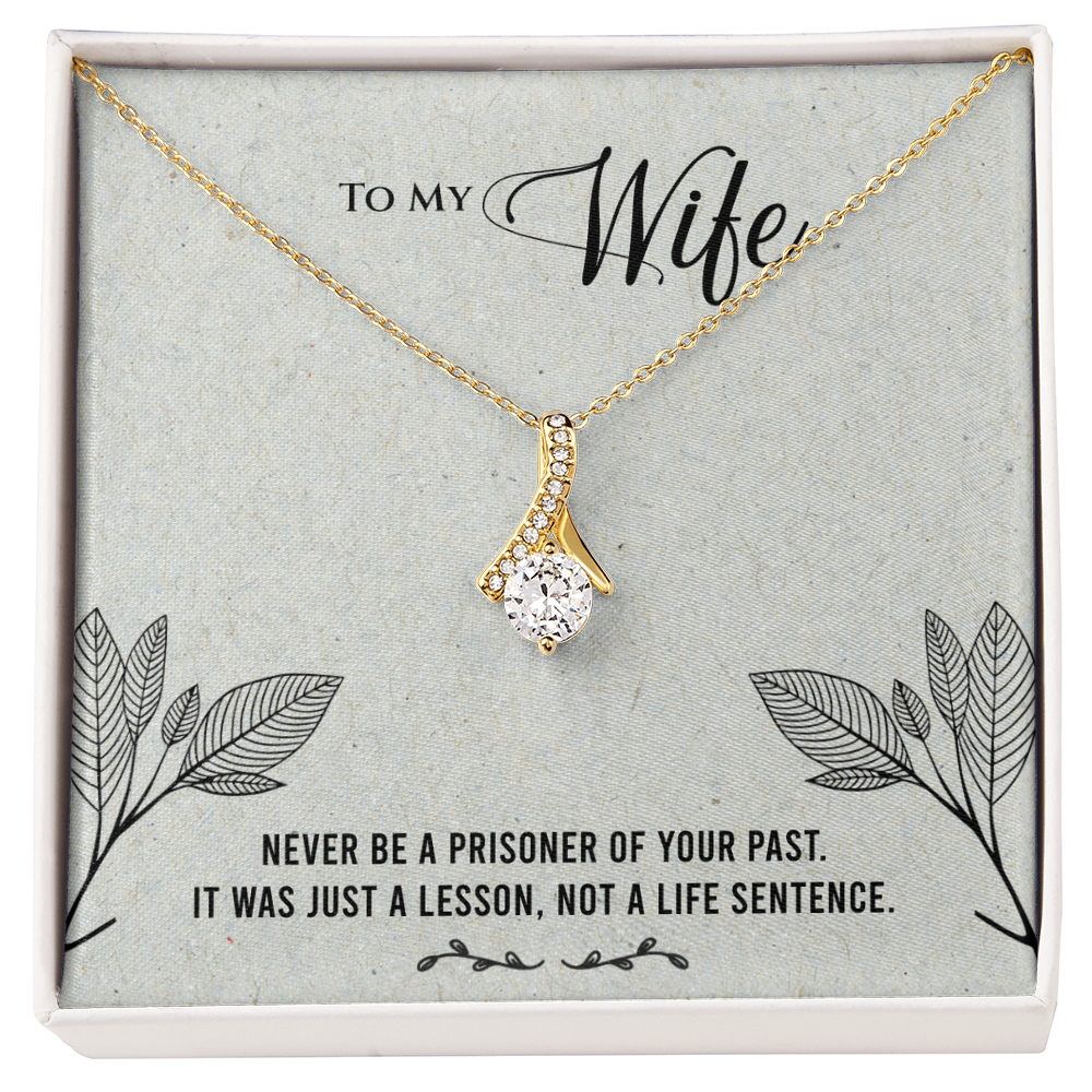 Alluring Beauty Wife Gift Necklace – Ribbon Pendant with Inspirational Card