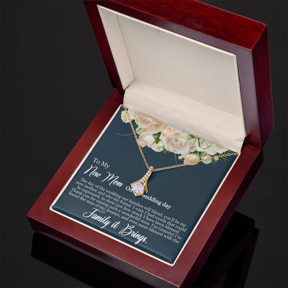 To My New Mom, Mom In Law Wedding Gift From Bride, Jewelry For Mother of the Groom - Alluring Beauty Necklace With Heartfelt Message Card