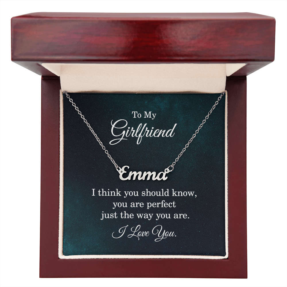 Personalized Name Necklace for Girlfriend – Custom Gold or Stainless Steel Jewelry Gift from Boyfriend